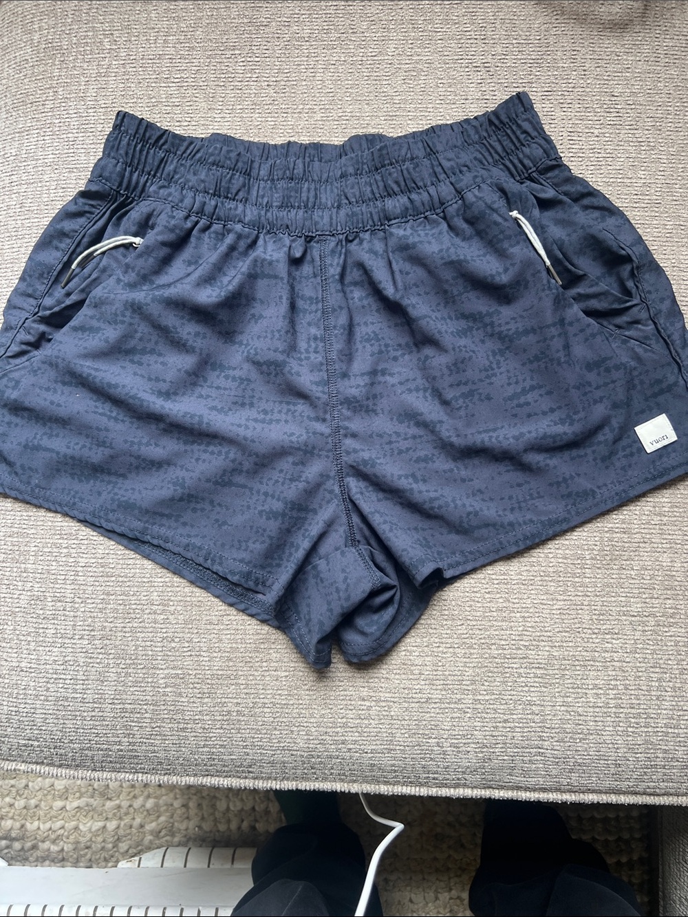 Vuori Dash Shorts size small